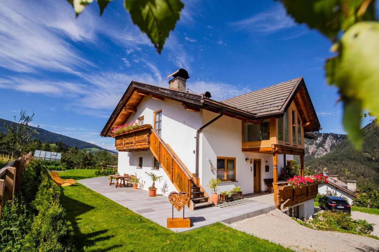 Apartment Dolomites Nest San Martino in Badia Eksteriør billede