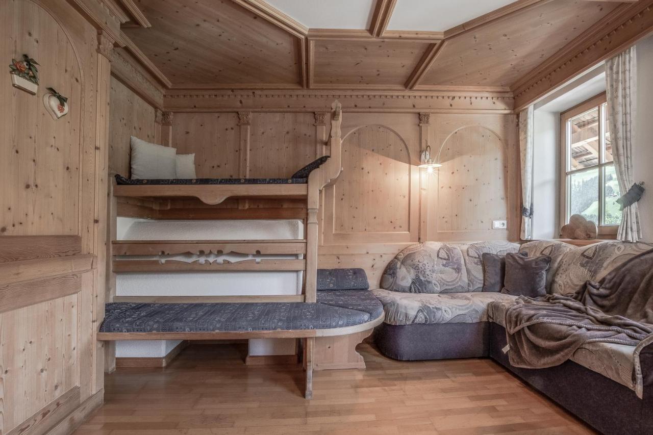 Apartment Dolomites Nest San Martino in Badia Eksteriør billede